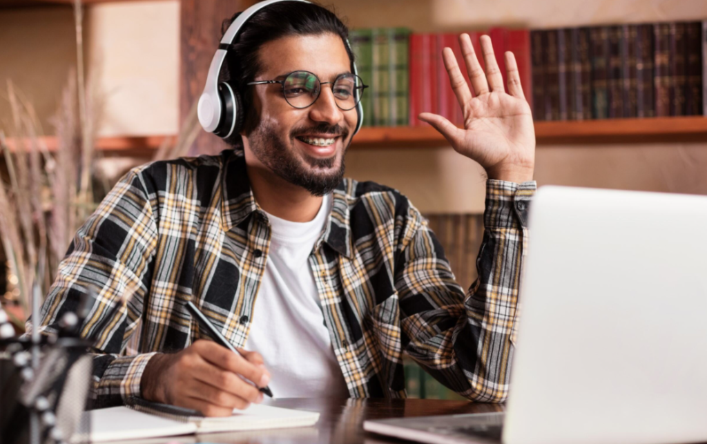 online Spanish courses companies FUNDAE